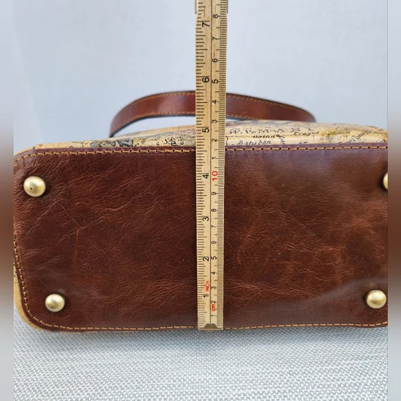 Patricia Nash European Map Leather Shoulder Bag Wristlet Set Handbag - Picture 9 of 16